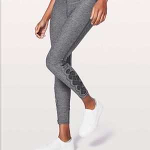 Lululemon Tied To It 7/8 Leggings